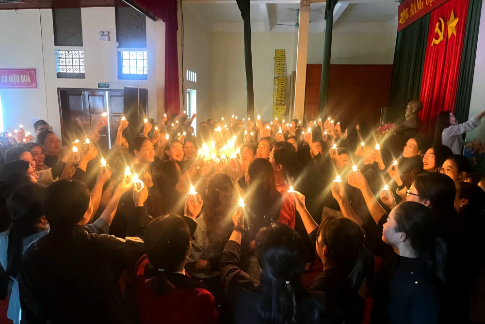 Trường học hạnh phúc đến từ giáo viên hạnh phúc