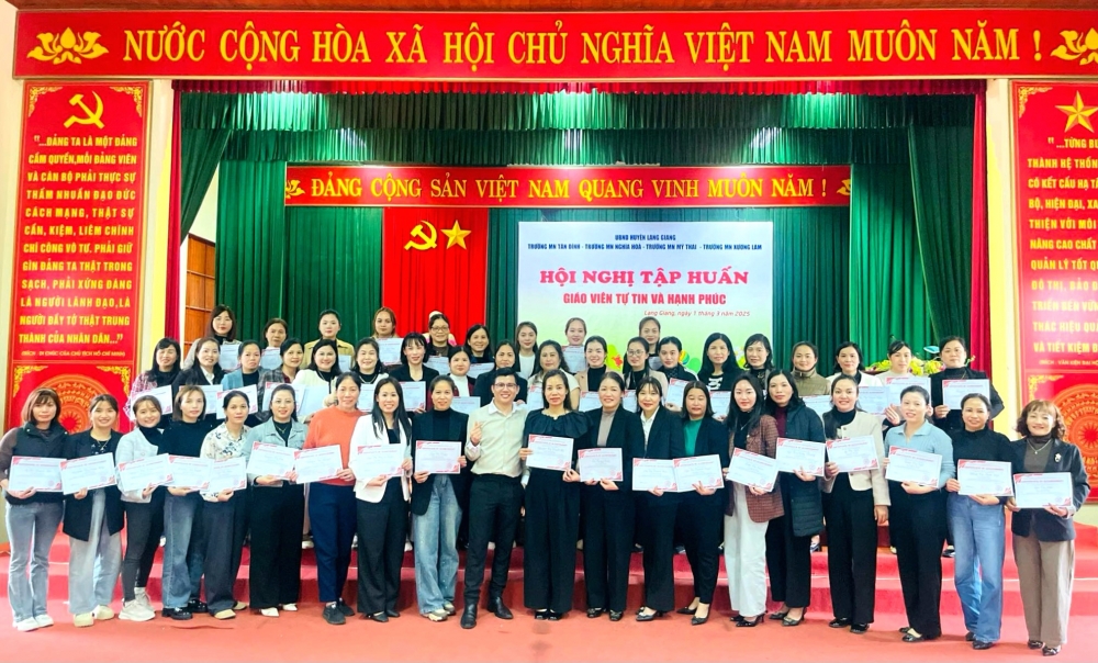 Trường học hạnh phúc đến từ giáo viên hạnh phúc