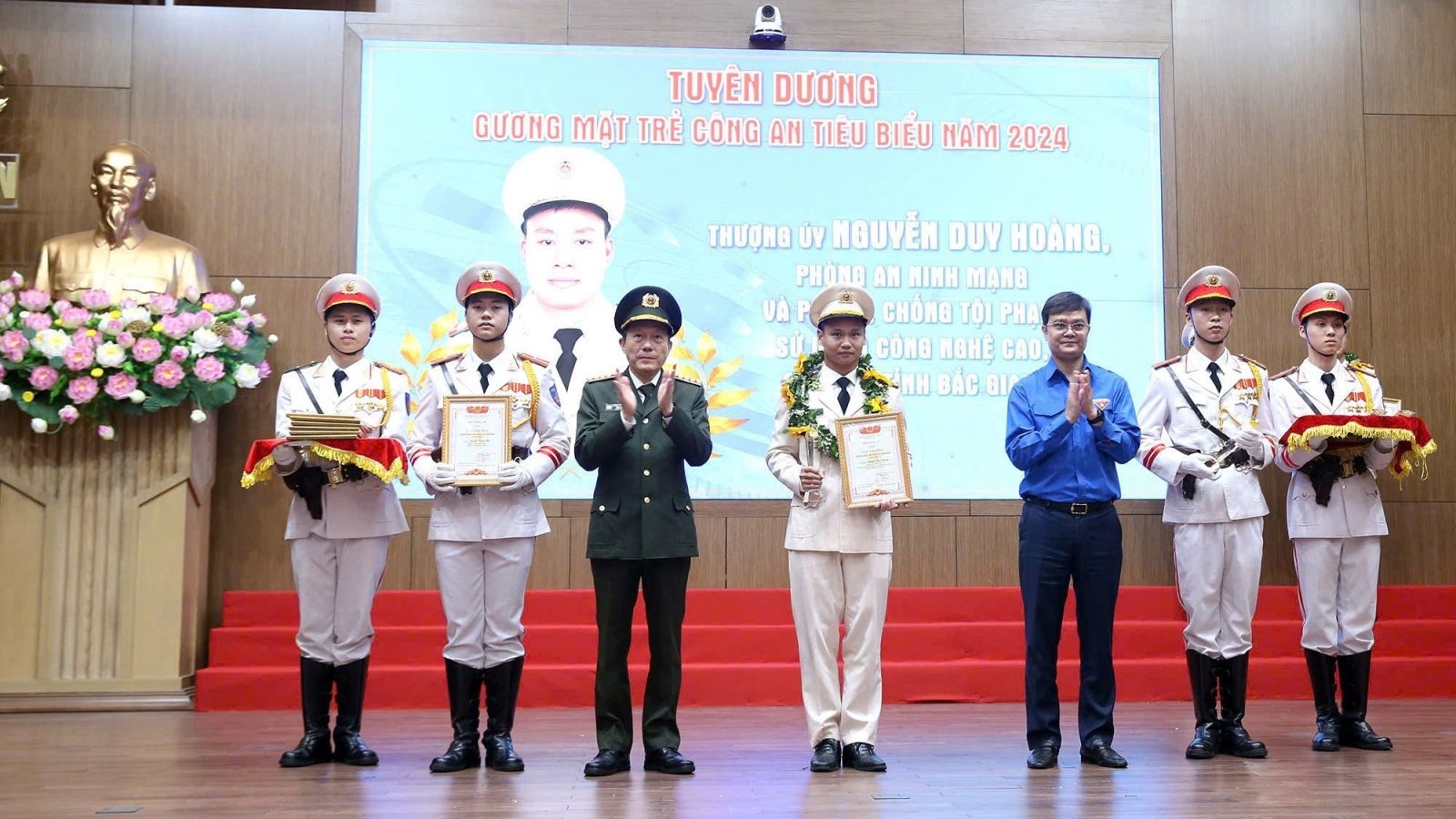 Chiến sĩ Công an Bắc Giang được vinh danh “Gương mặt trẻ Công an tiêu biểu” năm 2024