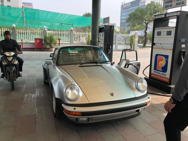 sieu pham porsche 930 turbo doc nhat viet nam chinh thuc ra bien so sau thoi gian dai ve nuoc