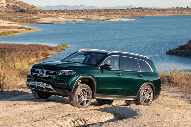 mercedes benz gls phien ban suv cua s class canh tranh cung bmw x7