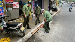 Phường Phúc Xá: Xử lý nghiêm các trường hợp vi phạm vỉa hè, trật tự ATGT