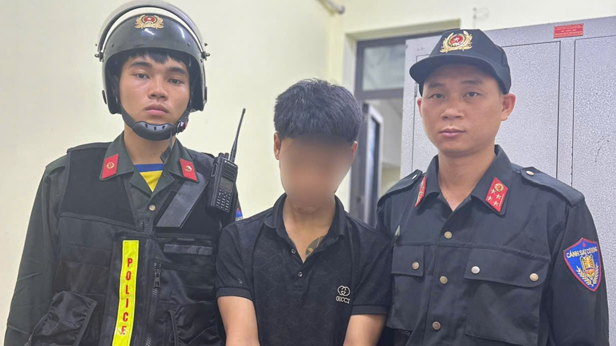 Bắc Giang: Bắt giữ đối tượng tàng trữ trái phép chất ma túy tại đường dân sinh