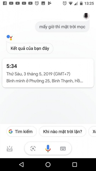 google assistant va co tro ly ao hai huoc