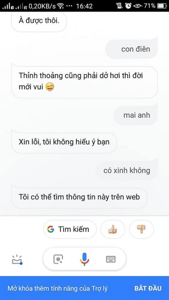 google assistant va co tro ly ao hai huoc