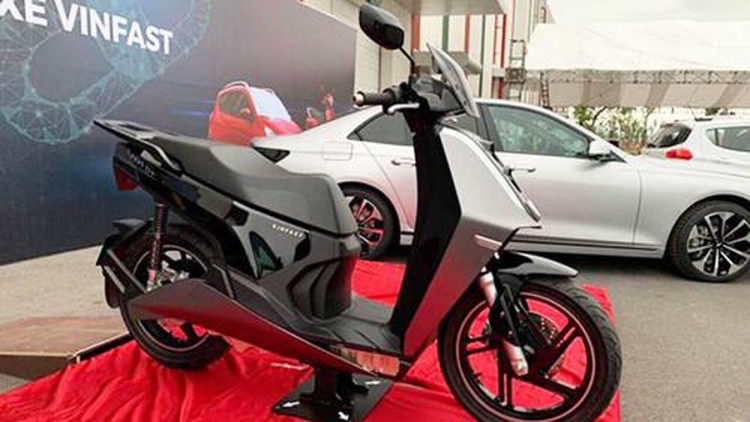 Vinfast tiết lộ về mẫu xe điện mới