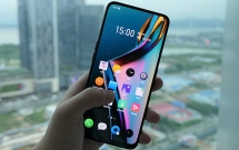 realme x co cong nghe de doa samsung galaxy s10