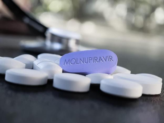 Cấp phép thêm một loại thuốc Molnupiravir điều trị COVID-19 sản xuất trong nước. Ảnh minh hoạ.