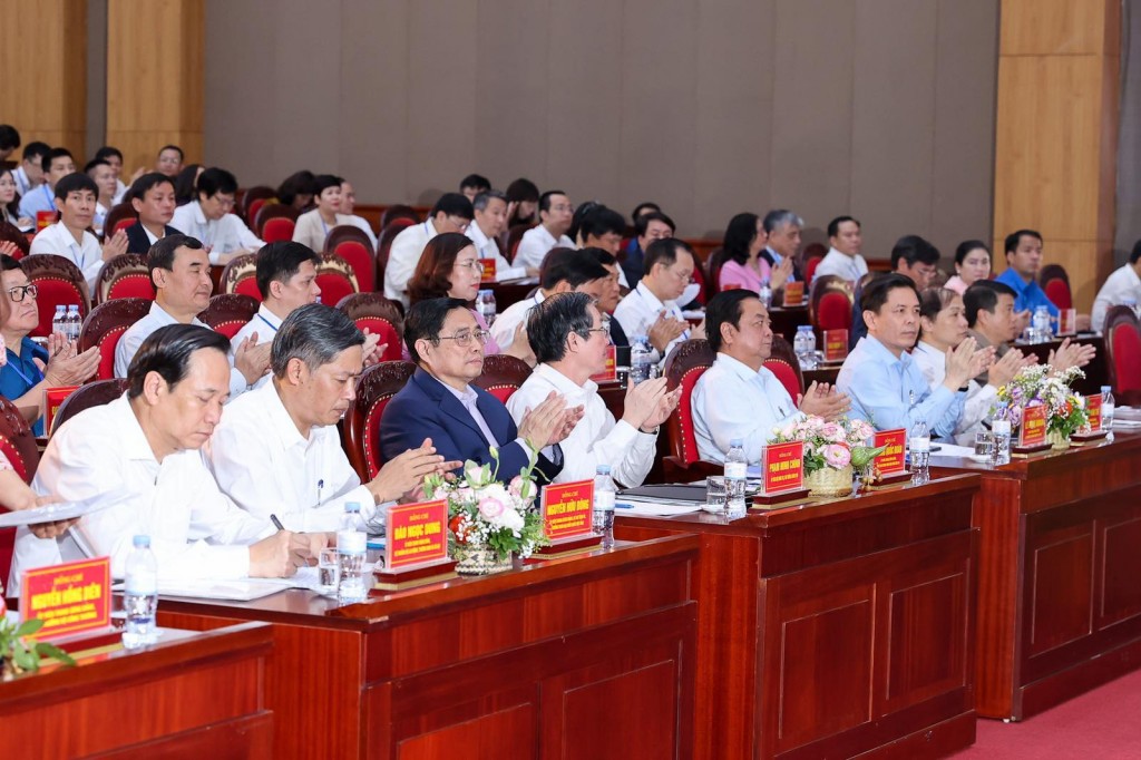 Thủ tướng Phạm Minh Chính và các đại biểu tham dự Hội nghị - Ảnh: VGP/Nhật Bắc