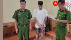 Bắc Giang: Bắt tạm giam thanh niên hư hỏng mang hung khí chém người