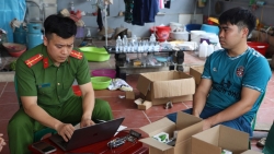 Bắc Giang: Triệt phá cơ sở sản xuất, buôn bán số lượng lớn sản phẩm mỹ phẩm giả