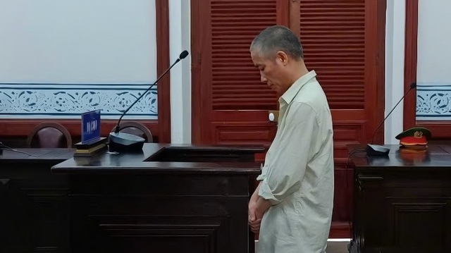 Đốt nhà em gái vì đòi nợ nhiều lần