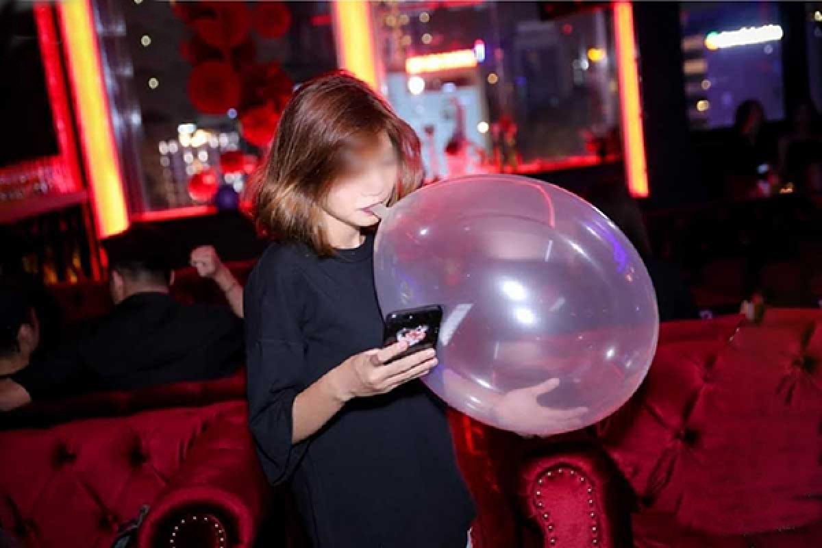 Một hộ vi phạm trong kinh doanh khí N2O (khí cười) bị phạt 120 triệu đồng