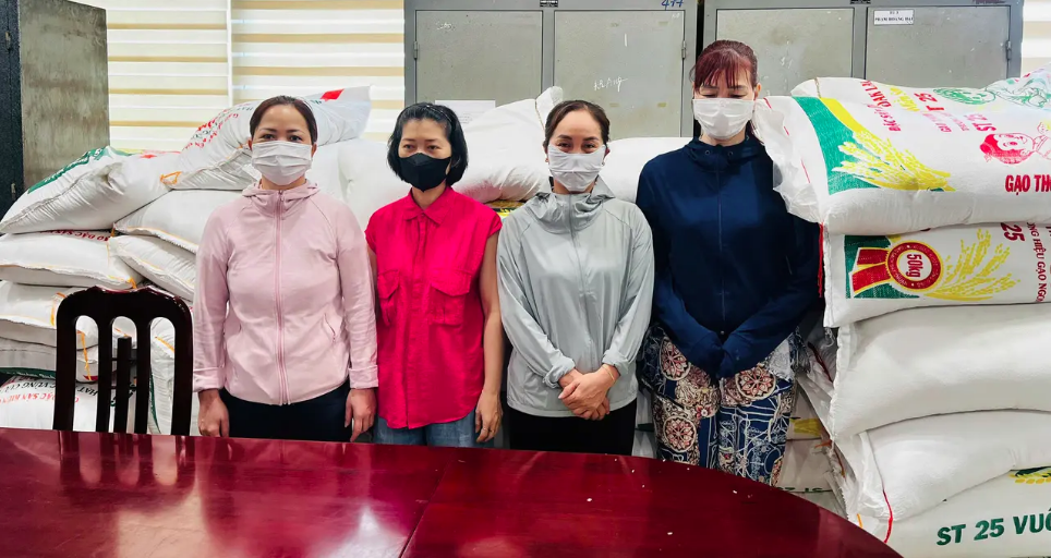 Khởi tố 4 đối tượng sản xuất, buôn bán gạo ST25 giả