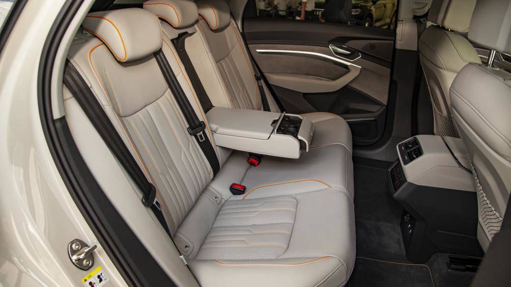 audi tham vong ban xe dien e tron tai viet nam