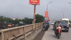 Bắc Giang: Một vụ nhảy cầu tự tử tại thị trấn Đồi Ngô