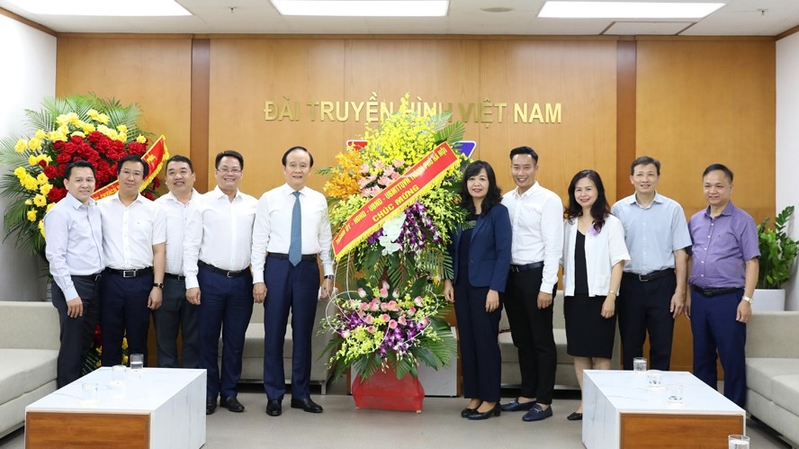 Lãnh đạo TP Hà Nội thăm, chúc mừng Bộ Thông tin và Truyền thông, các báo, đài Trung ương
