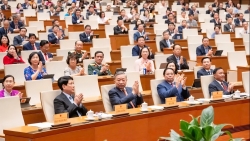 Kỳ họp “lịch sử của lịch sử”: Minh chứng sinh động của ý Đảng hợp lòng dân