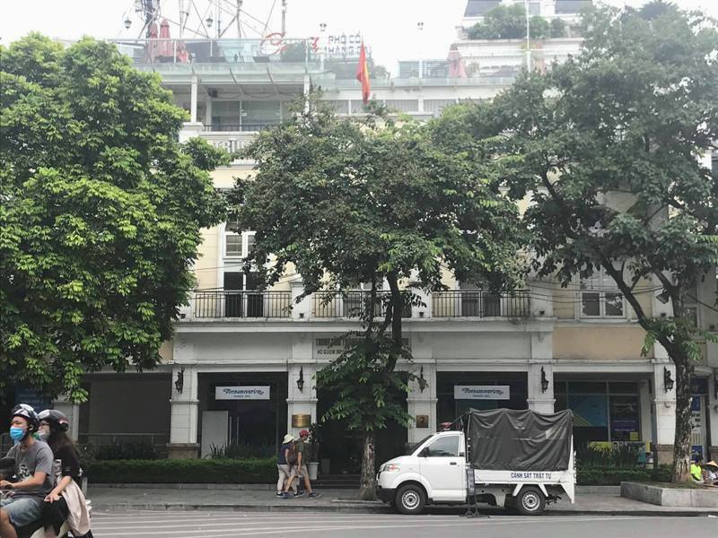 tuyt coi viec cho thue kinh doanh tai khu dat vang an ngu ho guom