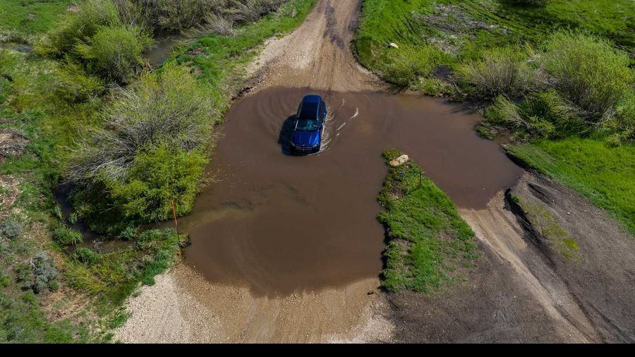 mercedes benz gls 2020 sang trong dang cap nhung kha nang off road thi sao