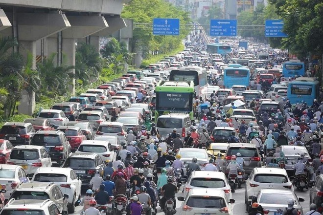Hà Nội: Thí điểm phân luồng, tổ chức giao thông lại trục đường Nguyễn Trãi