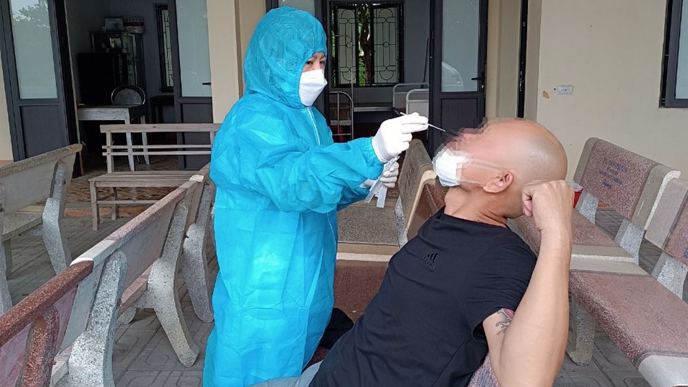 Cách ly hàng trăm người ở Nghệ An, Bắc Giang vì tiếp xúc với bệnh nhân bạch hầu