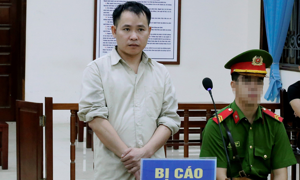 Bắc Giang: "Nổ" có quan hệ chiếm đoạt tiền tỷ, một đối tượng bị phạt 14 năm tù