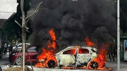 bac ninh peugeot 3008 boc chay sau khi khoi dong