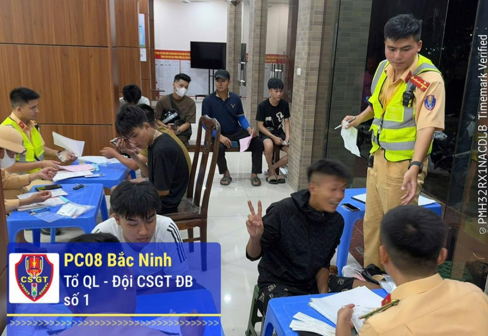 Bắc Ninh: 169 thanh thiếu niên vi phạm giao thông bị xử lý trong đêm 27/7