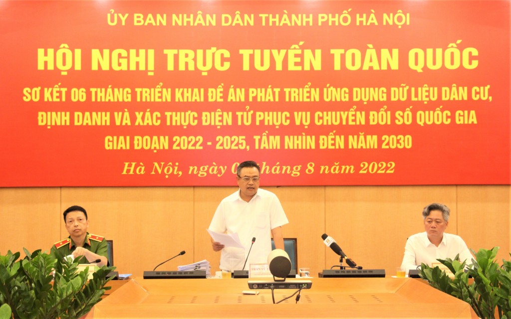 Hà Nội đề xuất tháo gỡ vướng mắc để đẩy nhanh tiến độ triển khai dịch vụ công trực tuyến