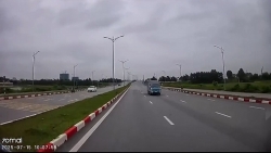 csgt bac ninh xu phat tai xe xe tai di nguoc chieu