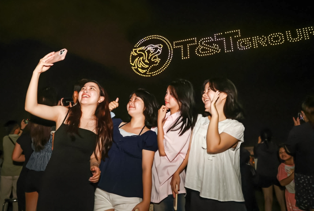 Mãn nhãn màn trình diễn drone lớn nhất từ trước tới nay tại Tây Ninh