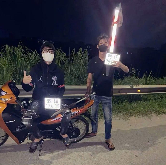 Tạm giữ 4 thiếu niên cướp tài sản, livestream TikTok ở Bắc Ninh