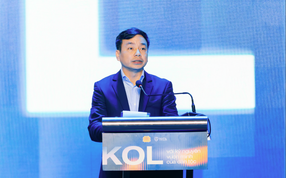 Thiếu tướng Lê Xuân Minh, Cục trưởng Cục An ninh mạng và Phòng, chống tội phạm sử dụng công nghệ cao phát biểu khai mạc Hội nghị.