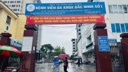 vu 21 trieu dong phi xe cuu thuong benh vien bac ninh sa thai 2 nhan vien canh cao 1 vien chuc