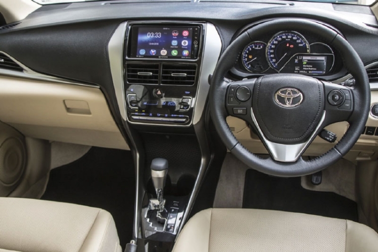 toyota yaris 2019 gia tu 280 trieu dong tai an do