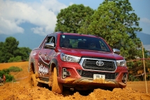 Toyota tiếp tục đồng hành cùng Giải đua xe ô tô địa hình Việt Nam 2019.