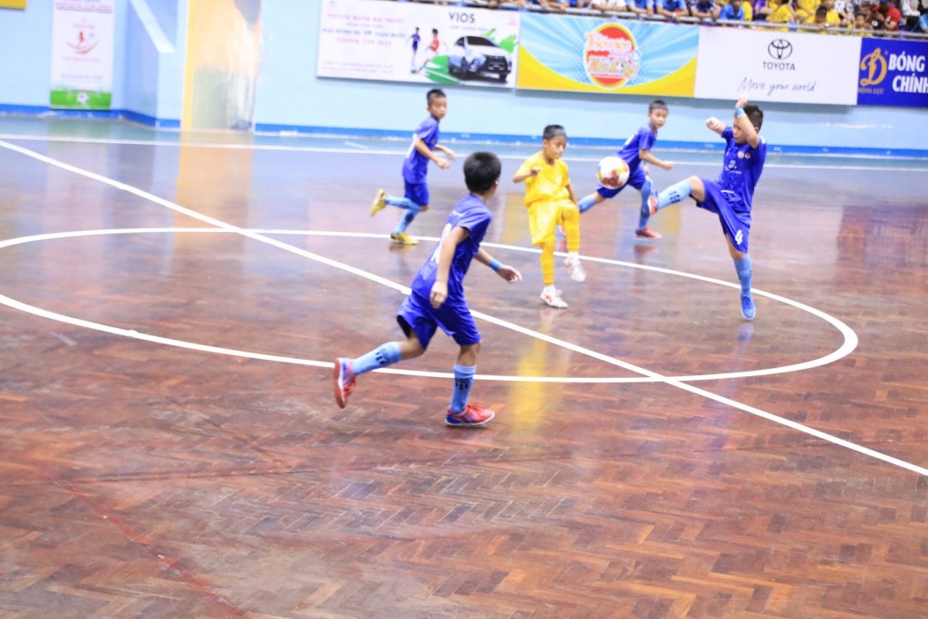 Sông Lam Nghệ An bảo vệ thành công chức vô địch Giải U9 toàn quốc