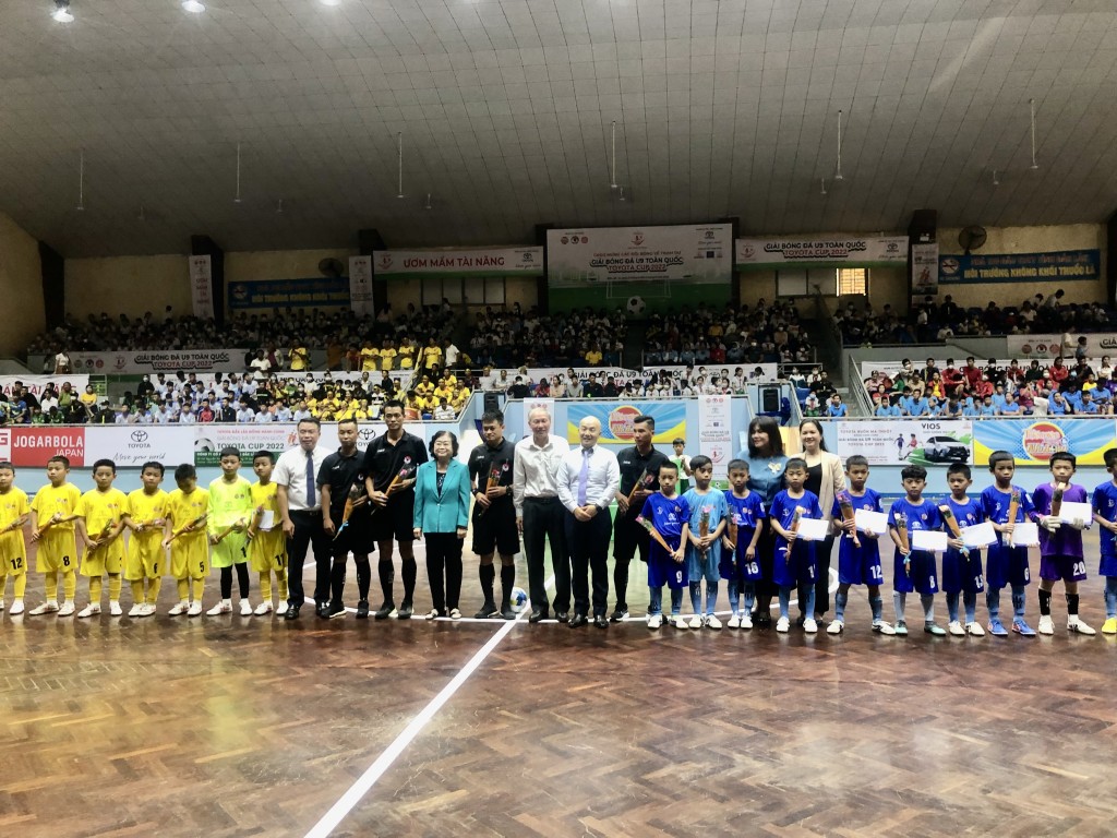 Sông Lam Nghệ An bảo vệ thành công chức vô địch Giải U9 toàn quốc