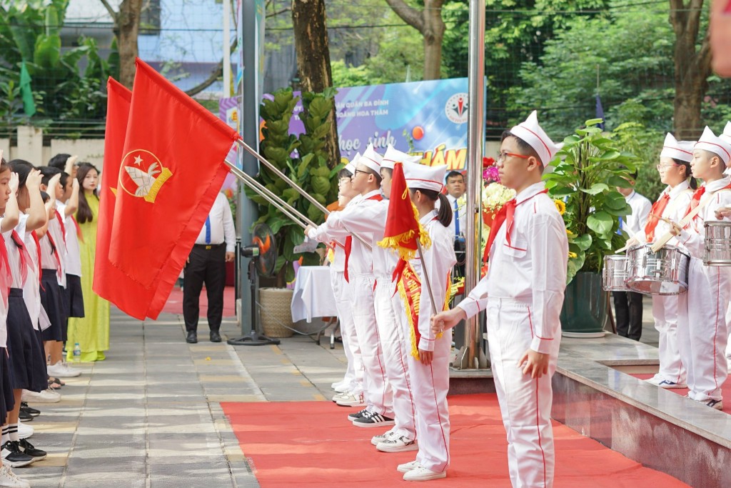 Học sinh Thủ đô hân hoan, rạng rỡ trong ngày khai giảng năm học mới 2023 - 2024