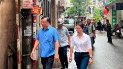 Bí thư Thành ủy Đinh Tiến Dũng chỉ đạo khắc phục hậu quả vụ cháy tại quận Thanh Xuân