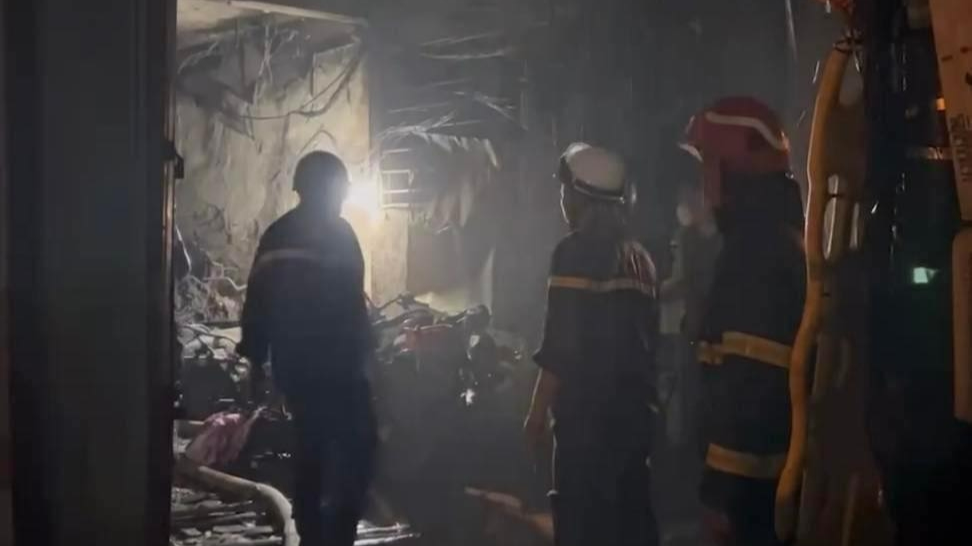 Thủ tướng chỉ đạo tập trung khắc phục hậu quả vụ cháy chung cư mini ở Thanh Xuân