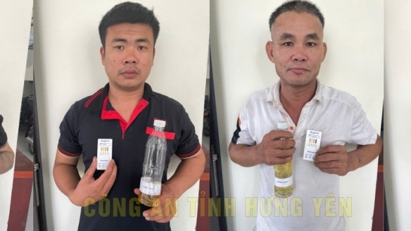 Triệt phá tụ điểm ma túy tại xưởng ô tô ở Hưng Yên