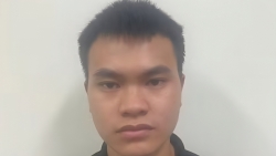 tam giu hinh su doi tuong hanh hung nhan vien tai quan ca phe o times city