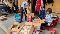 bac ninh phat hien va thu giu so luong lon banh trung thu nhap lau