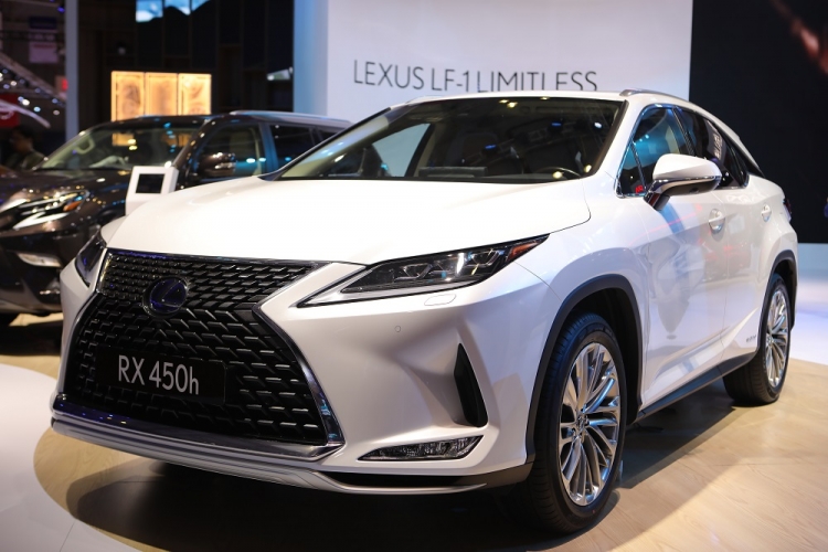 ngam lexus rx va gx moi phien ban 2020 tai viet nam