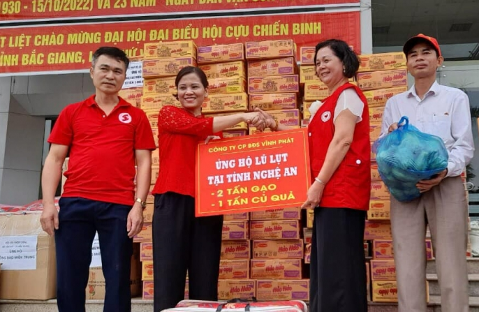 Hội Chữ thập đỏ tỉnh Bắc Giang vận động ủng hộ gần 500 triệu đồng tới đồng bào miền Trung