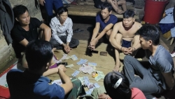 Bắc Giang: Khởi tố 4 đối tượng về hành vi Đánh bạc