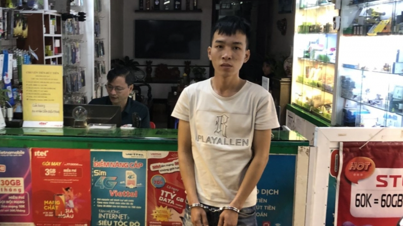 Bắc Giang: Bắt 2 đối tượng cướp giật tài sản của người đi đường