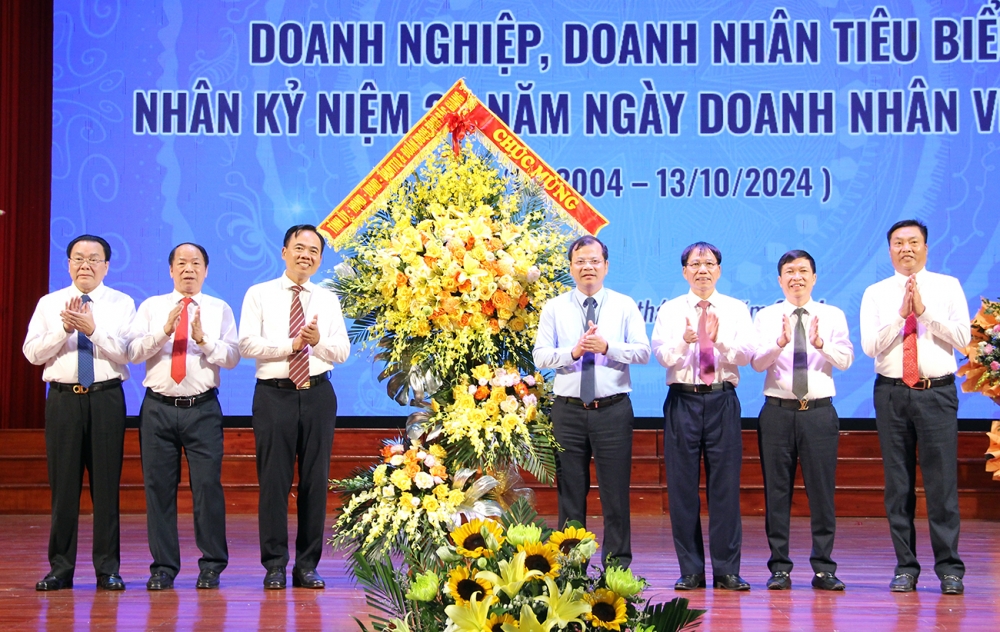 Bắc Giang gặp mặt doanh nghiệp, doanh nhân tiêu biểu năm 2024